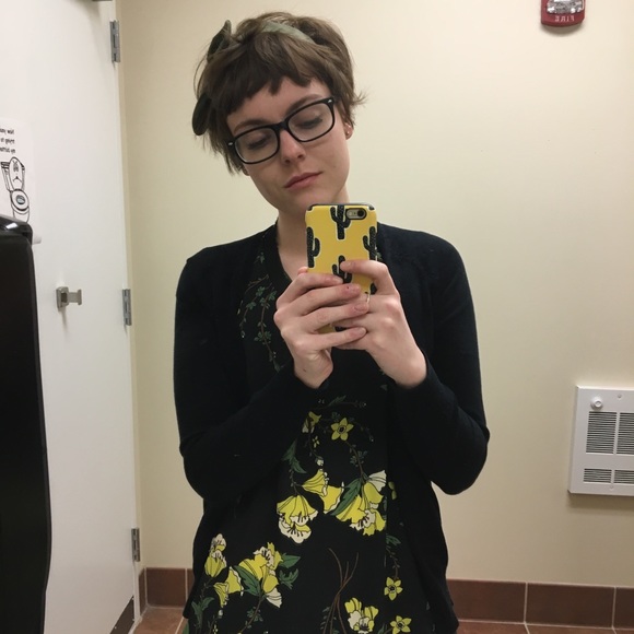 Meet your Posher, Elliott - Picture 3 of 8